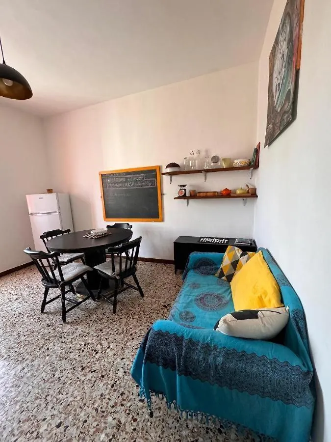 Via Giuseppe Palomba 18 Guest House Alghero Italy